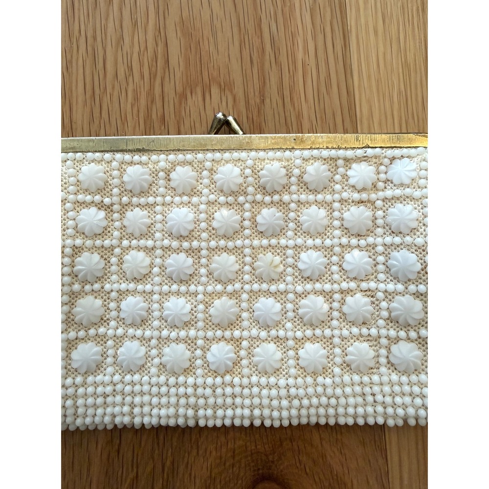 Vtg Mid Century Style by Regal White Floral Candy Beaded Clutch - Picture 2 of 6